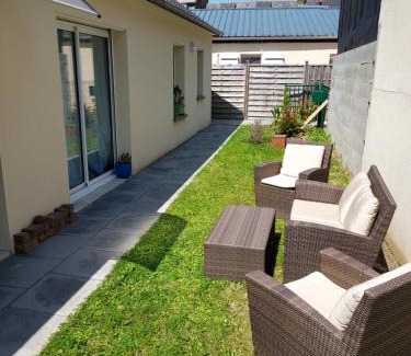 Etables-sur-Mer Casa | Maisonnette centre ville