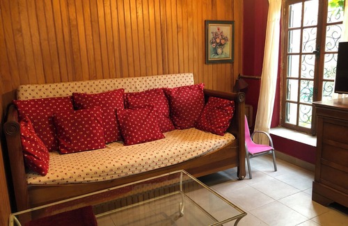 La Courneuve Casa | Maisonnette Dans Jardin à Deux Stations du Centre de Paris