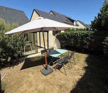 Guidel-Plages Casa | Maisonnette refaite à neuf - Jardin - Piscine