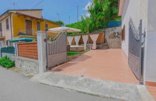 Massa Apartamento | MaisonTuscany - Jacuzzi