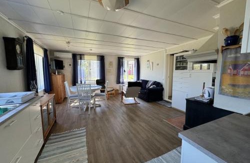 Gottby Chalet De Esquí | Majas Backe on a island with boat