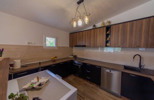 Skaljari Apartamento | Majestic Boka Bay View 2Bdr Apartment