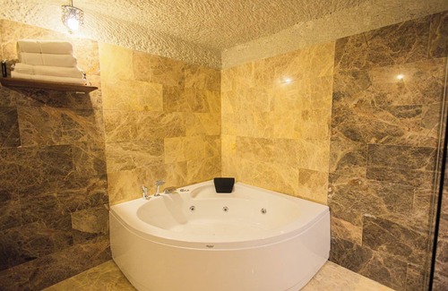 Goreme Hotel | Majestic Cave House
