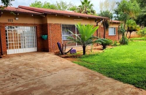 Mokopane Casa | Majestic Guest House