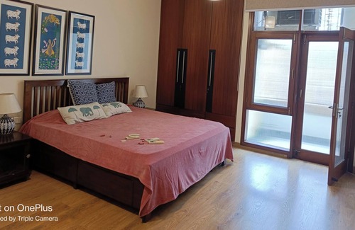 Okhla Apartamento | Majestic Home with Serene Aura in South Delhi