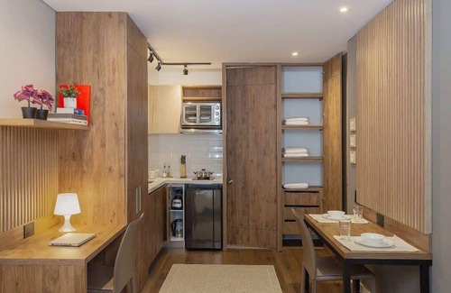 Antiguo Country Apartamento | Majestic Loft w/ Balcony