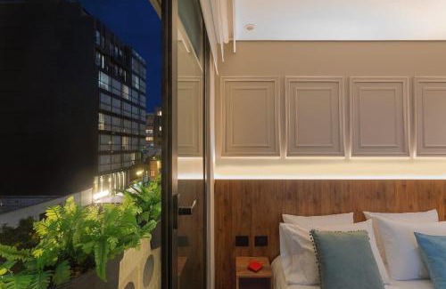 Antiguo Country Apartamento | Majestic Loft with Balcony