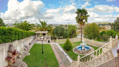 Valenca Casa | Majestic Manor in Valença with private pool
