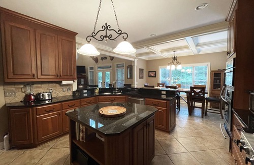 Tate Cabina | Majestic Mountain Cabin: Big Canoe Pass, Trails, Fishing, Waterfalls & More!