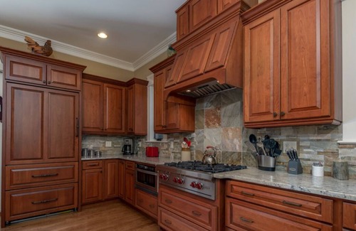 Mill Spring Casa | Majestic Mountain Retreat with Pool !