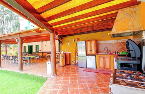 Moya Villa | Majestuosa Villa en la montaña con piscina climatizada