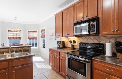 Murfreesboro Casa | Majestic Murfreesboro Manor – A Pet Friendly Escape!