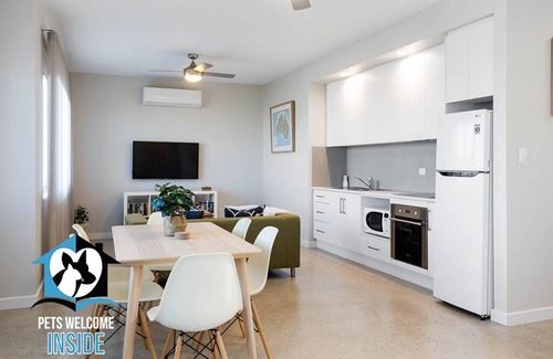 Goolwa Beach Casa | Majestic Ocean Views in Architectural 3br House