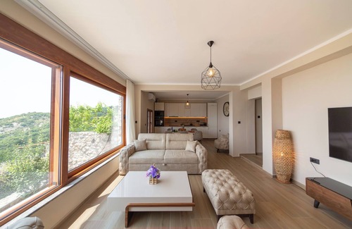 Lapcici Villa | Majestic Sea View Villa w/ Private Pool
