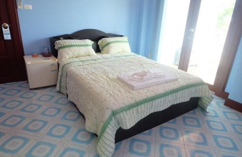 Ban Saiyuan Casa | Majestic Villas Guesthouse Phuket.