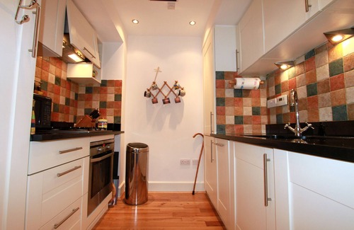 Fort Augustus Apartamento | ¡Major's Apartment en Loch Ness Abbey con piscina, gimnasio, tenis y más!
