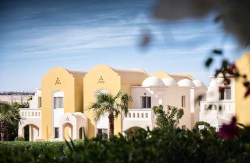 Makadi Bay Hotel | Makadi Heights Elite Worldwide Residences - Hurghada, Egypt