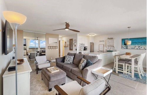 Makaha Valley Condominio | Makaha Ocean View - 2 bedroom, 1 bath - family friendly