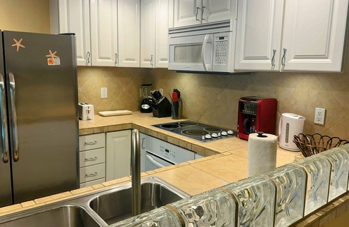 Maalaea Condominio | Makani A Kai A4 - Oceanfront Walkout - 15 feet from beach