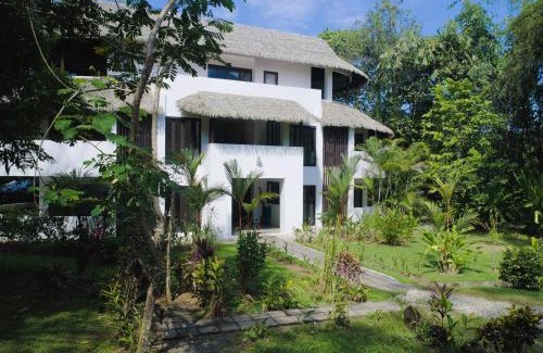Ballena Apartamento | Makara Mono Suite/2nd Floor