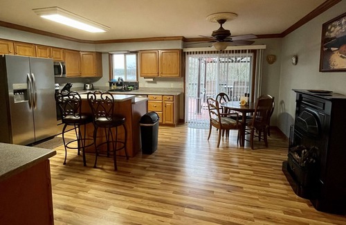 Heber Springs Casa | Make a Splash in Heber Springs w/ Lake View - Lake Access - 3 bed, 3 bath