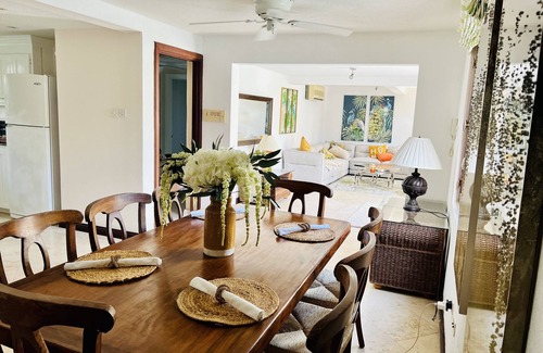 Porters Casa | Make Dreams at Mango Crescent