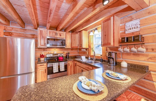 Birdseye Cabina | Make memories at the lake or on the porch at The Toasted Marshmallow Cabin!