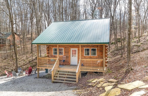 Birdseye Cabina | Make memories at the lake or on the porch at The Toasted Marshmallow Cabin!