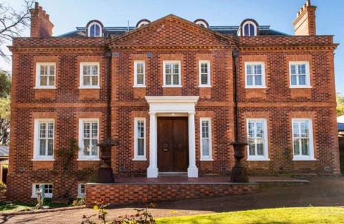 Bicton Casa | Make you holiday dreams come true at this well located, one of a kind property!