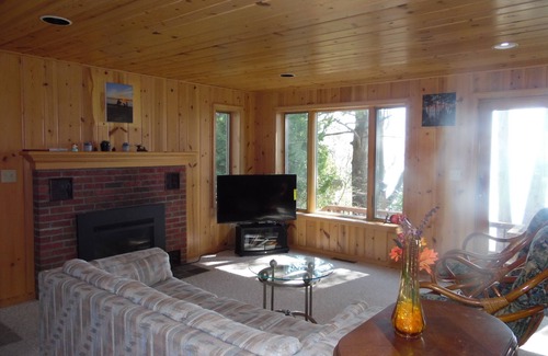 Harrisville Casa | Make your memories here on Lake Huron! Perfect for Families