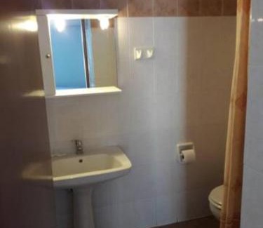 Karpenisi Apartamento | Makelli Budget Studio B4