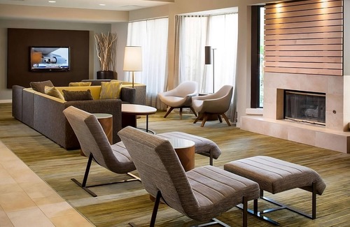 Boca Raton Complejo | Making The Best Memories Along The Way! Pets Are Welcome, Free Parking, Pool!