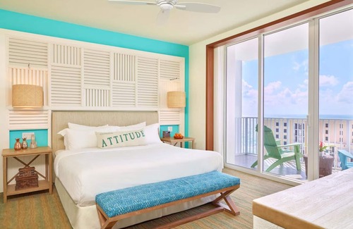 Hollywood Hotel | Making The Best Memories Along The Way! 3 Units, Pool, Beach, Pets Are Welcome!
