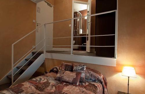 Ternes Hotel | Makom Pereire