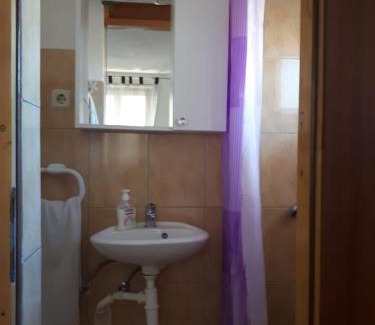 Cove Basina (Jelsa) Apartamento | Mala Basina -Maslina