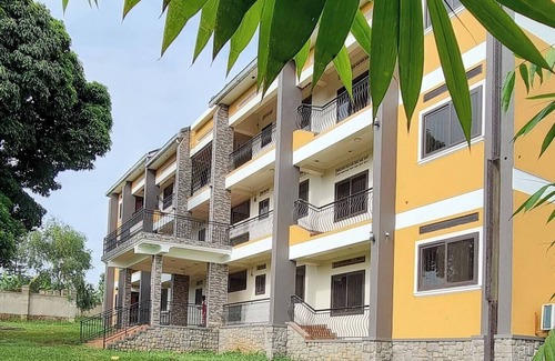 Kampala Casa | Malachite Apartment 8