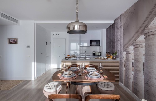 Palma-Palmilla Apartamento | Malaga Skyline 1 Pool & Parking Free
