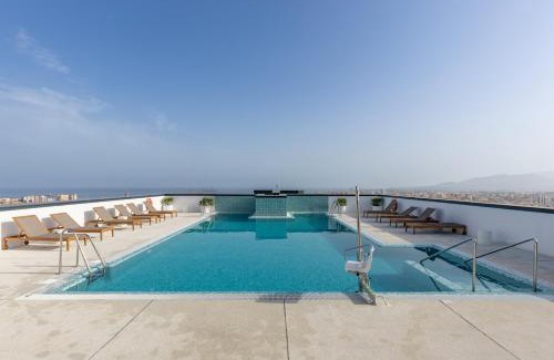 Palma-Palmilla Apartamento | Malaga Skyline 8 Pool & Parking Free
