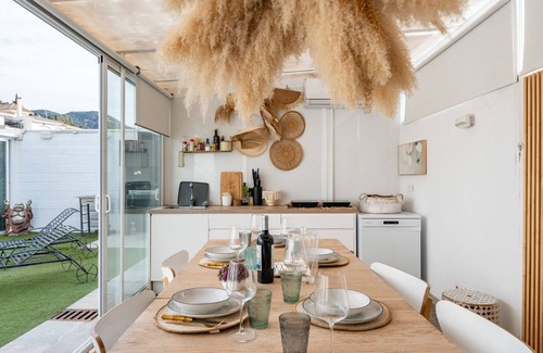 Benalmádena Chalet De Esquí | MalagaSuite Plumaria House