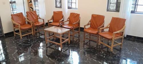 Entebbe Apartamento | Malaika Apartments Uganda