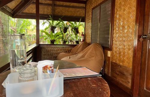 Port Barton Otro | MALAIKA RESORT