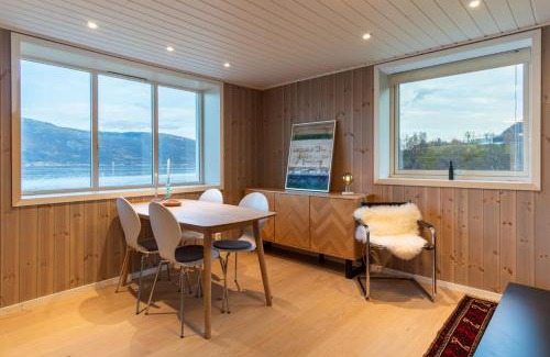Kvaloya Casa | Malangen Lodge