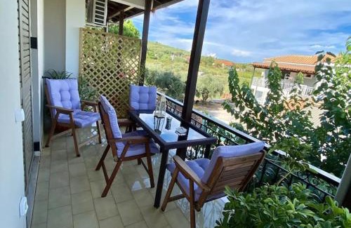 Agia Marina Apartamento | Malatadas apartment