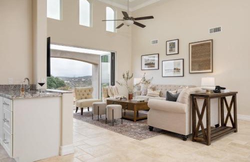 Temecula Casa | Malbec by AvantStay Incredible Estate w Panoramic Views Bocce Ball Court