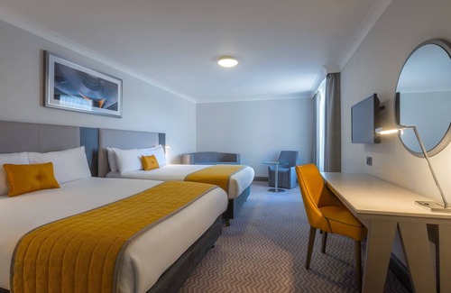 Corballis Hotel | Maldron Hotel Dublin Airport