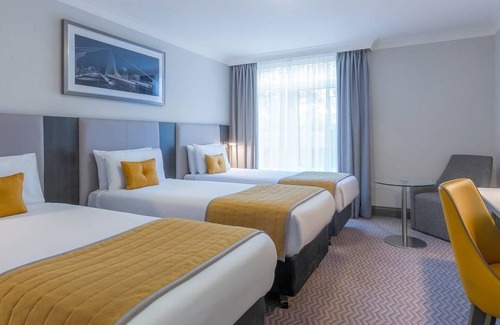 Corballis Hotel | Maldron Hotel Dublin Airport