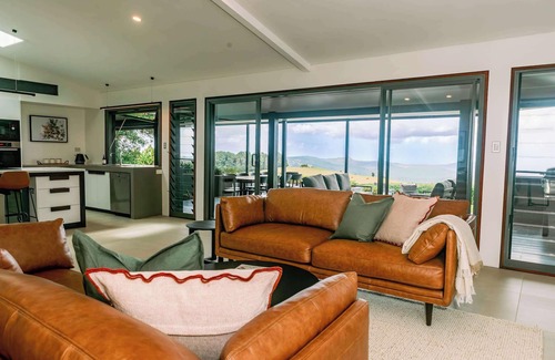 Wootha Casa | Maleny Scenic Retreat