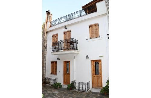Kosmas Casa | Maleatis Apollo Guesthouse