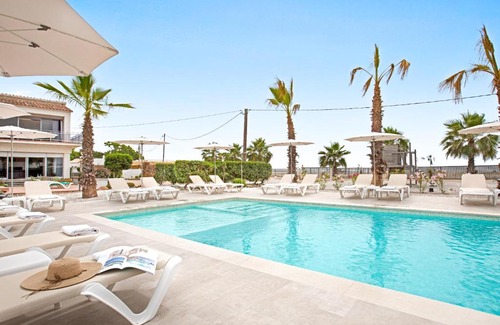 Malgrat de Mar Casa | Malgrat de Mar Beachfront Village