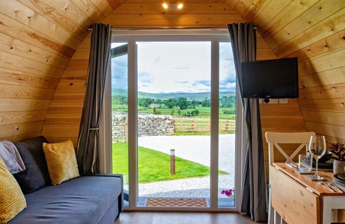 Airton Otro | Malhamdale Glamping